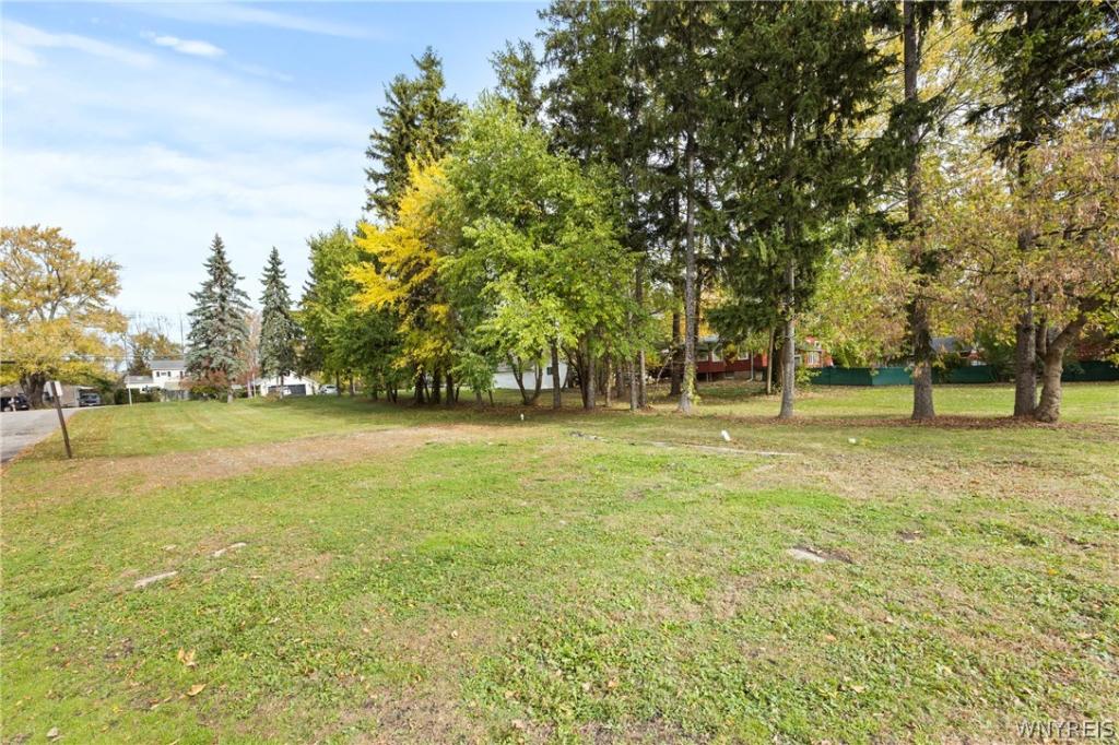 MLS #B1679406 image #0