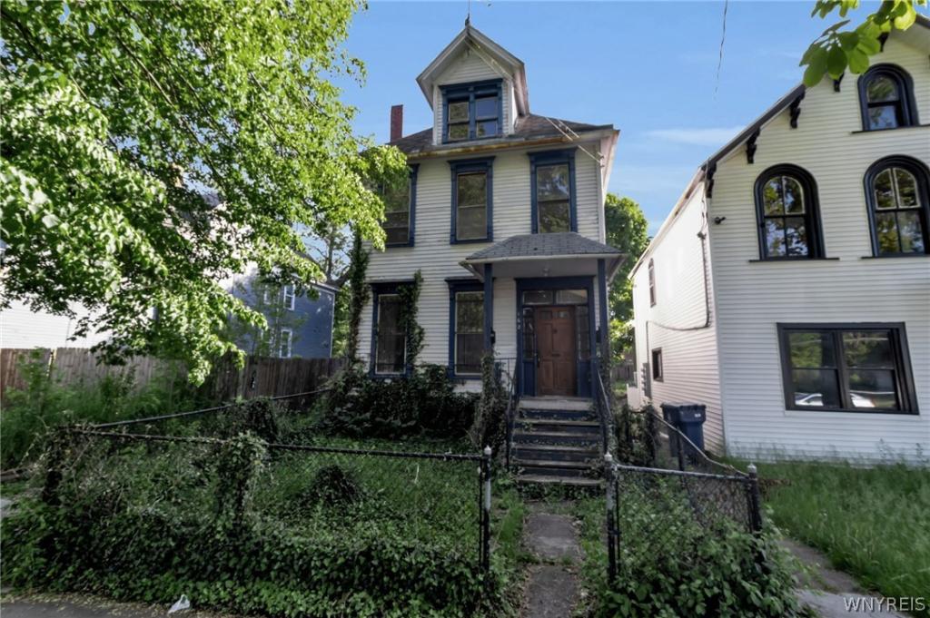 MLS #B1690321 image #0