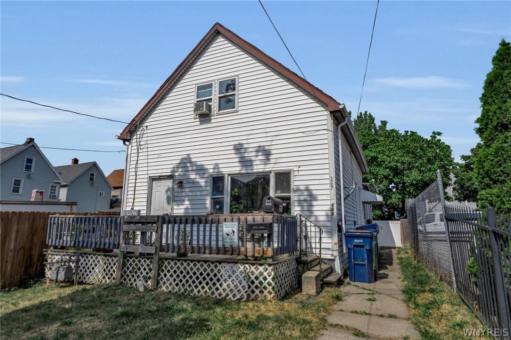 MLS #B1700757 image #0