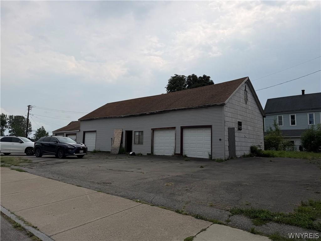 MLS #B1708686 image #0