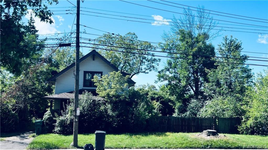 MLS #B1708726 image #0