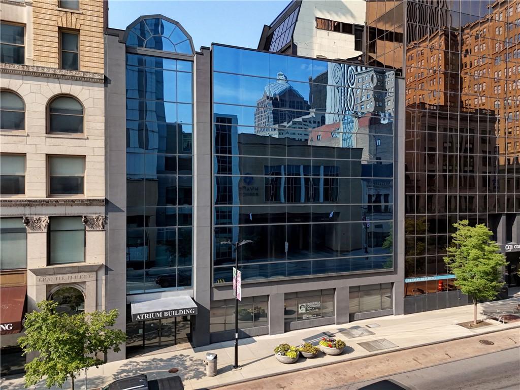 MLS #R1570030 image #0