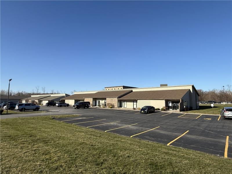 MLS #R1582190 image #0