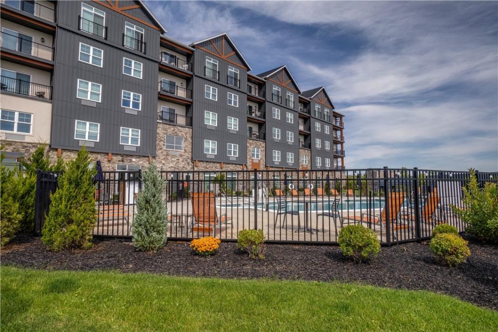 MLS #R1596896 image #0