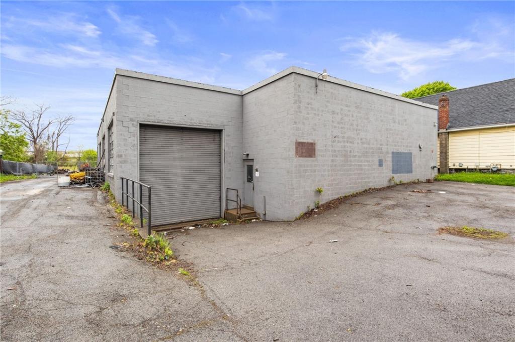 MLS #R1606190 image #0