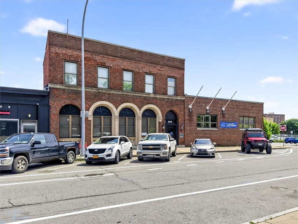 MLS #R1614789 image #0