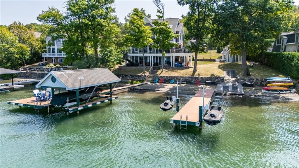 MLS #R1633625 image #0