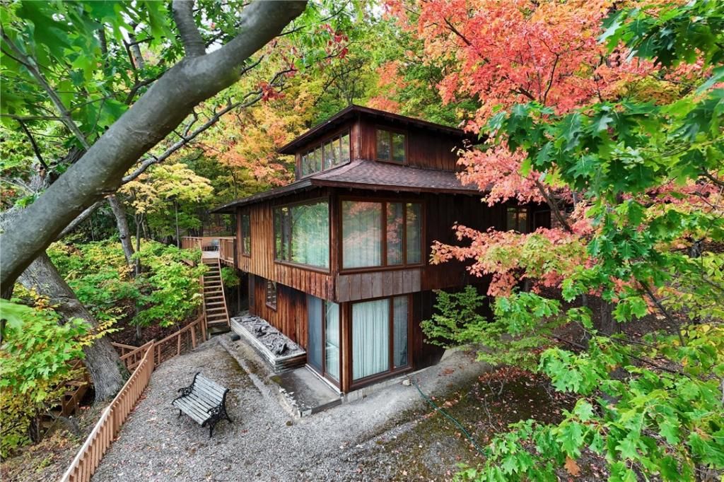 MLS #R1638668 image #0