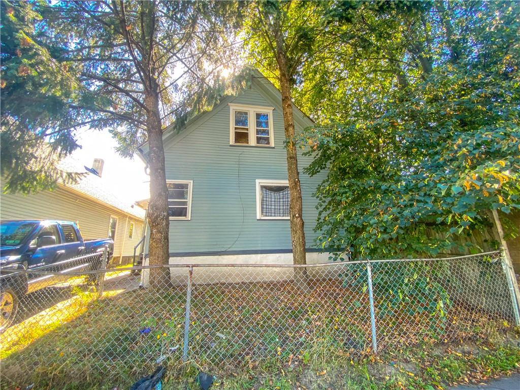 MLS #R1643412 image #0