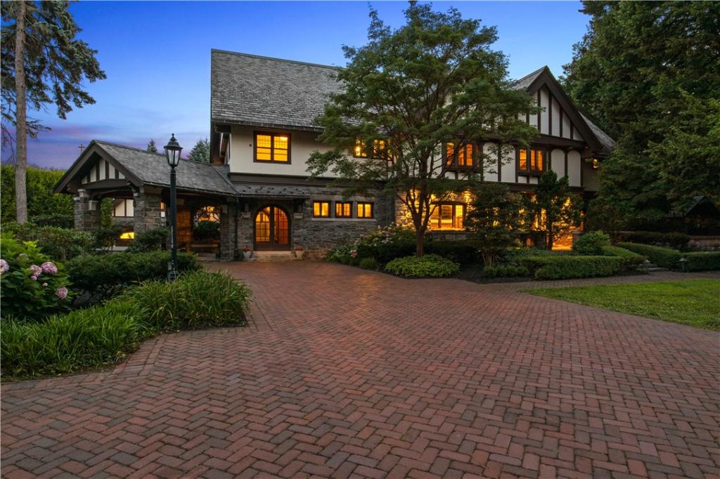 MLS #R1651288 image #0