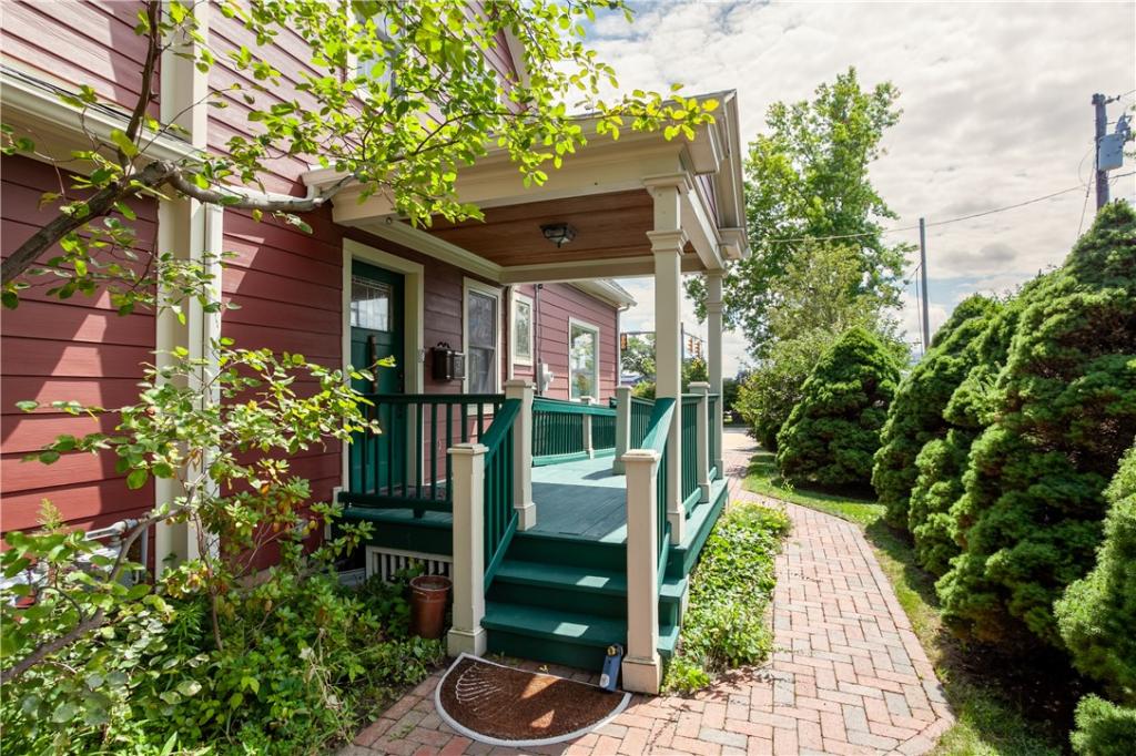 MLS #R1655704 image #0