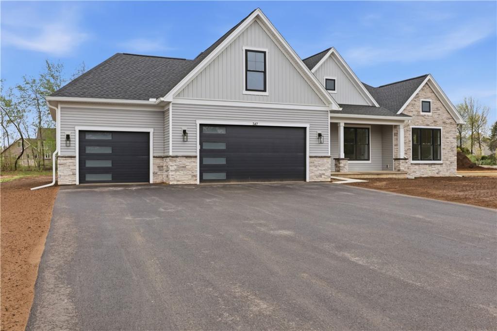 MLS #R1660295 image #0