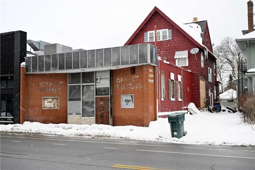 MLS #R1663902 image #0