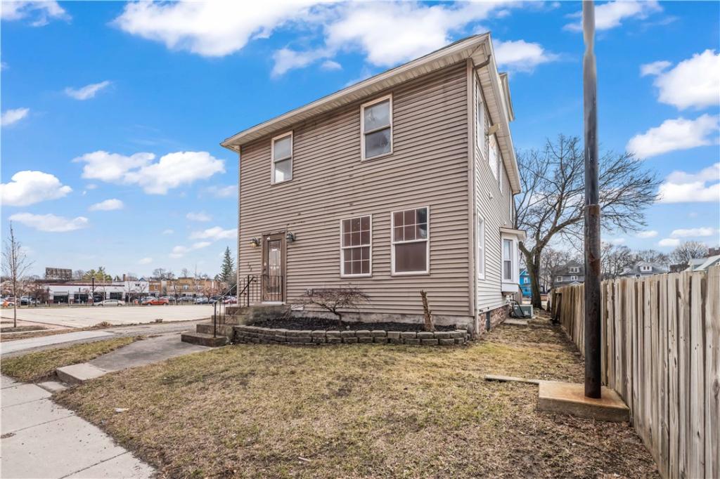 MLS #R1666835 image #0