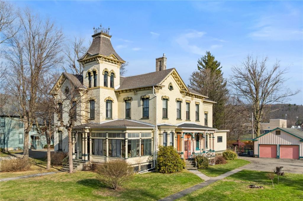 MLS #R1670493 image #0