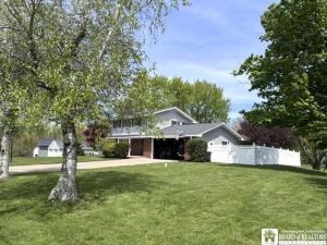 MLS #R1673388 image #0
