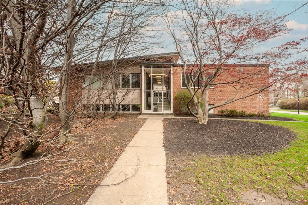 MLS #R1676112 image #0