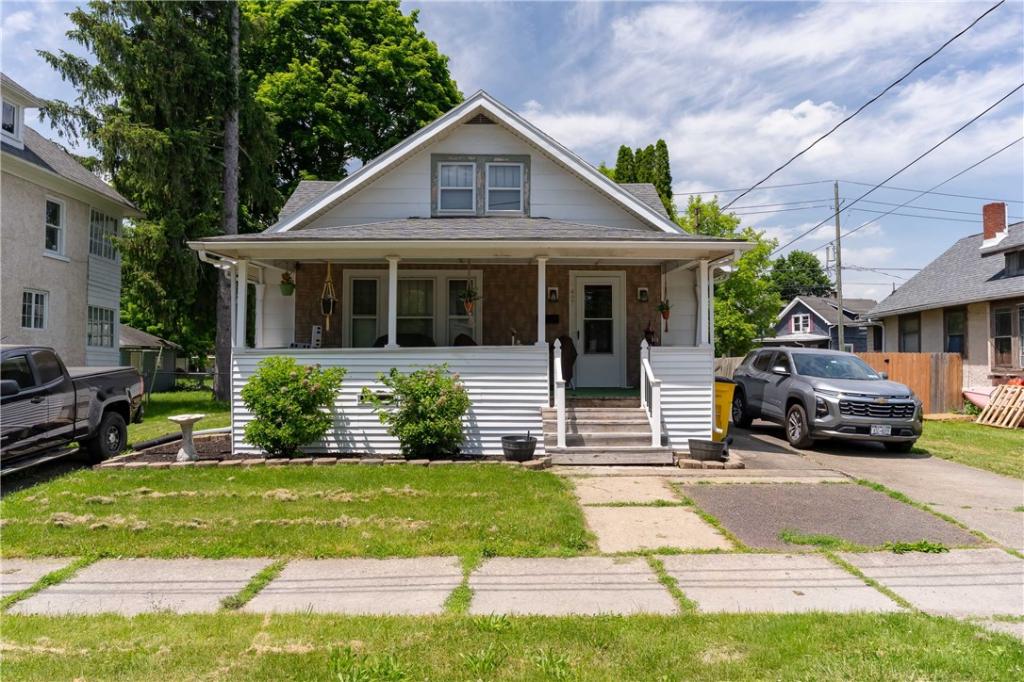 MLS #R1677397 image #0