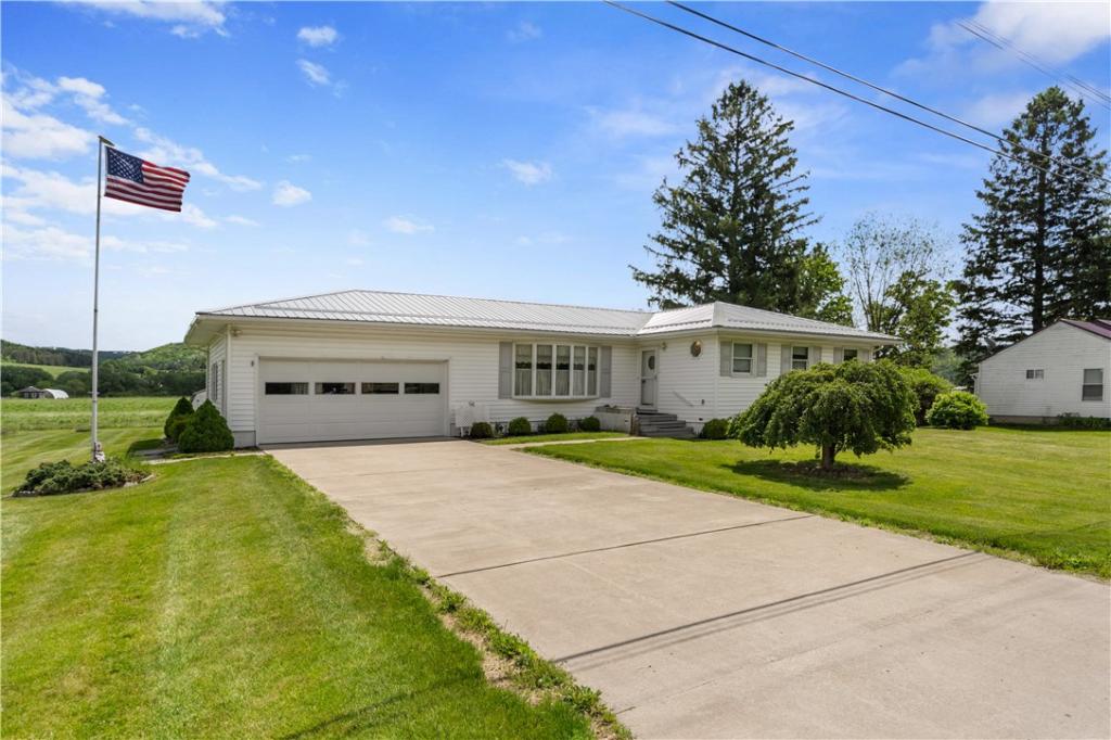 MLS #R1685075 image #0