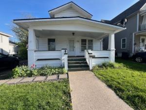 MLS #R1685271 image #0