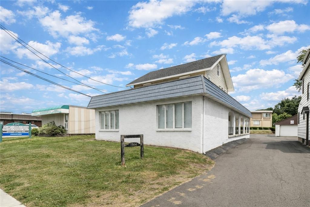 MLS #R1685813 image #0