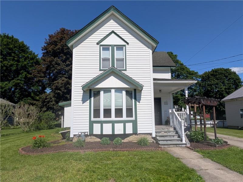MLS #R1686024 image #0
