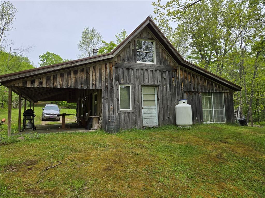 MLS #R1686075 image #0