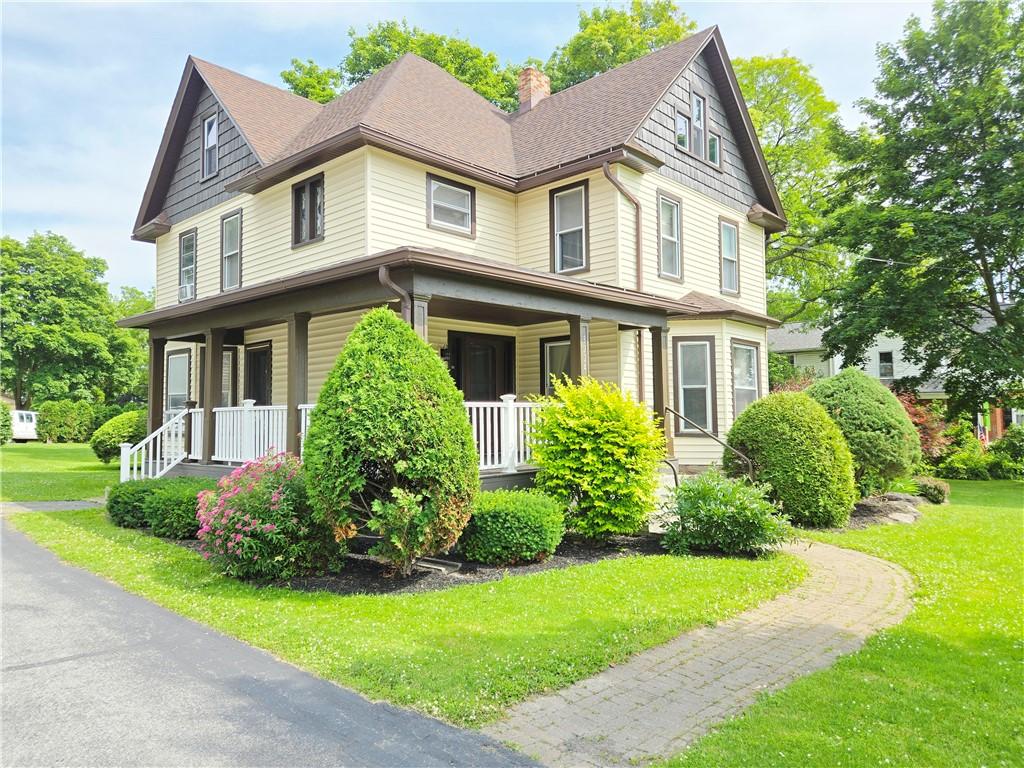 MLS #R1687747 image #0
