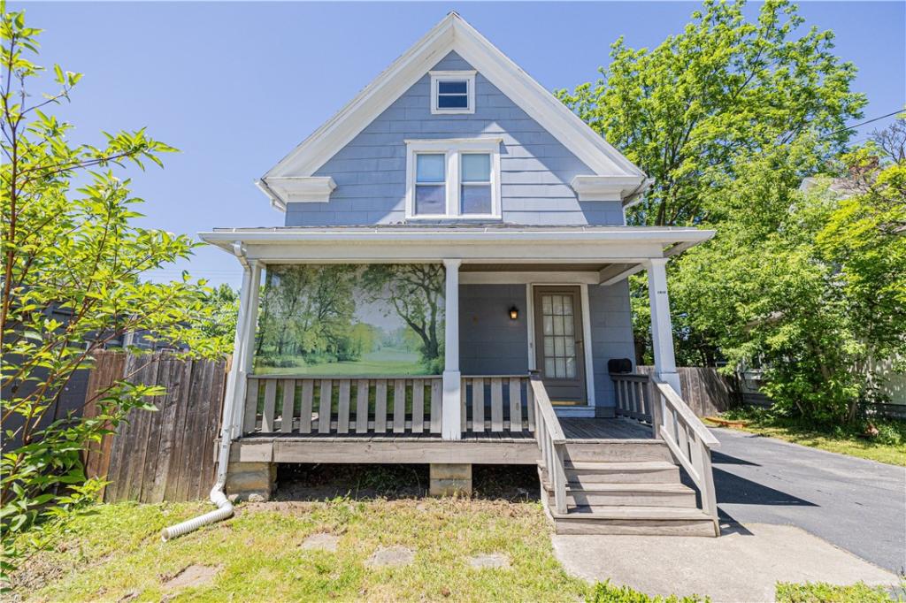 MLS #R1687864 image #0