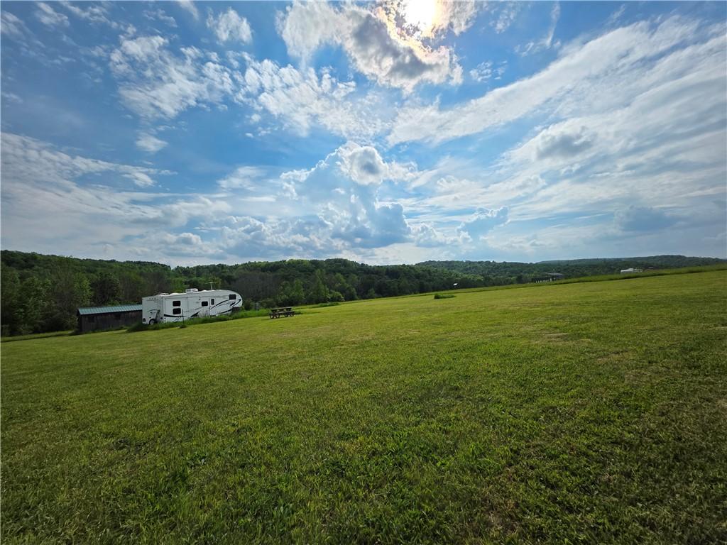 MLS #R1688307 image #0
