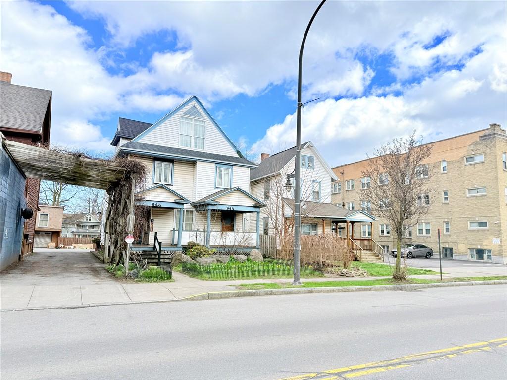 MLS #R1690332 image #0