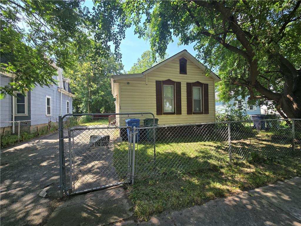 MLS #R1691272 image #0