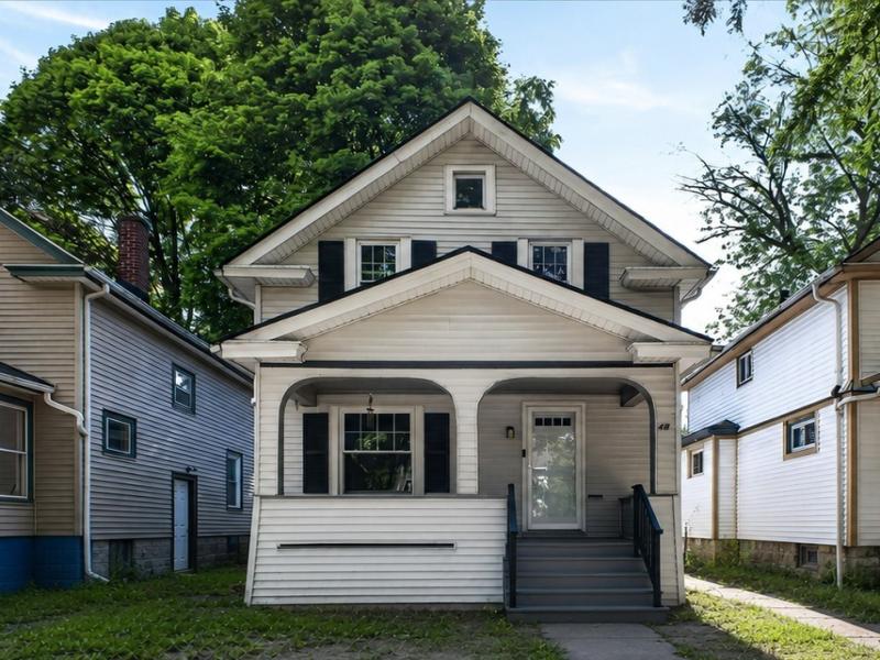 MLS #R1691340 image #0