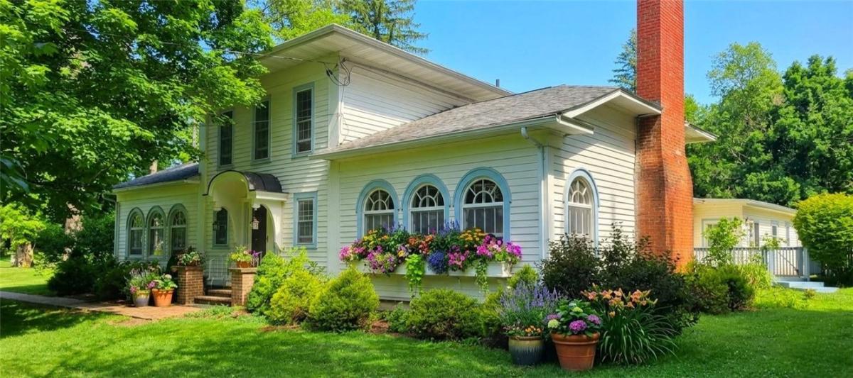 MLS #R1691372 image #0