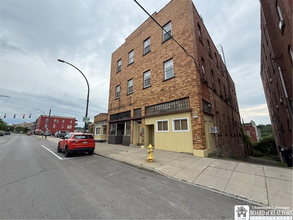 MLS #R1692296 image #0