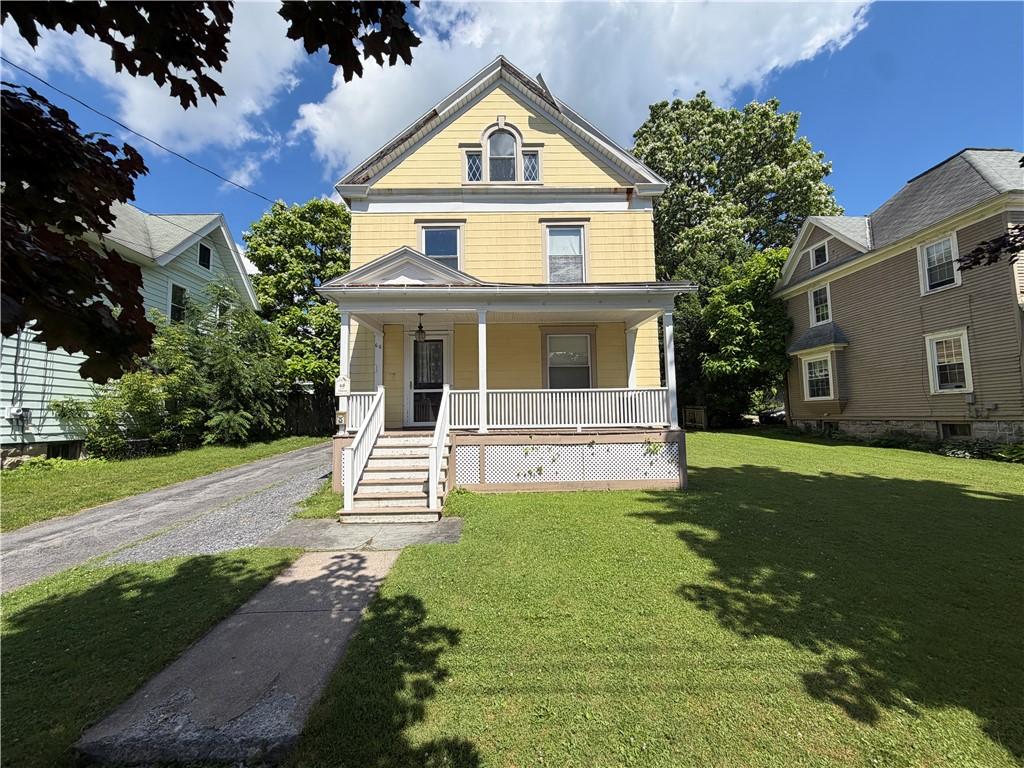 MLS #R1692893 image #0