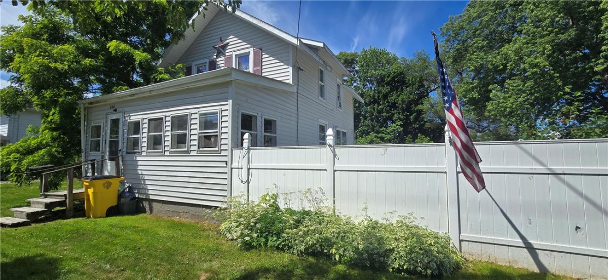 MLS #R1694111 image #0
