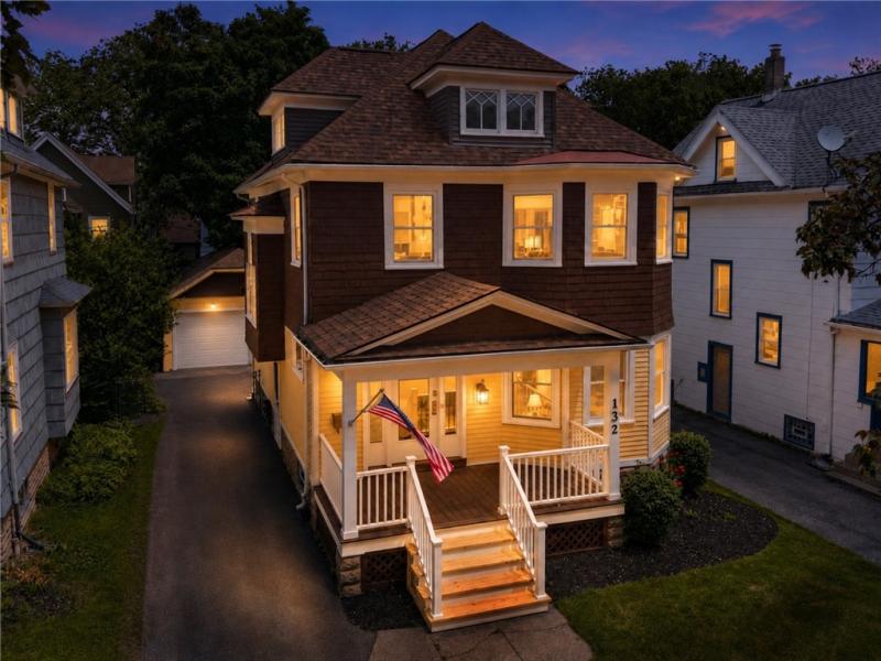 MLS #R1694225 image #0