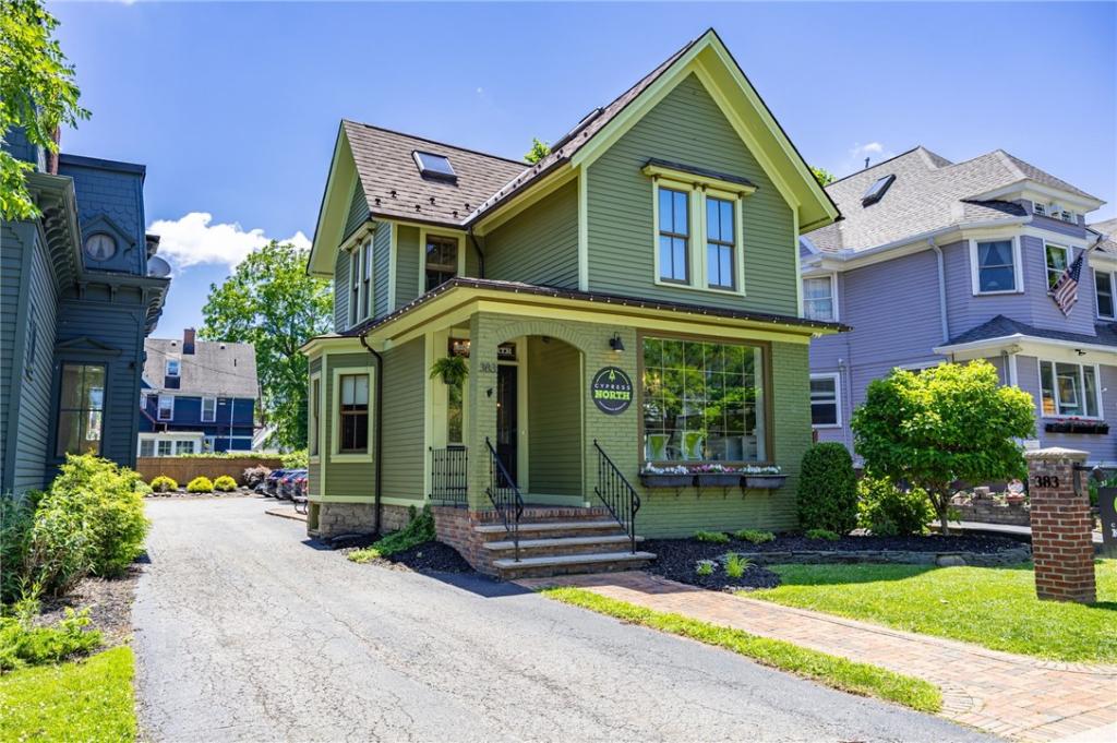 MLS #R1694614 image #0