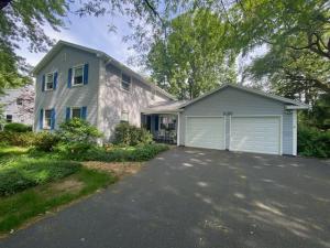 MLS #R1696009 image #0