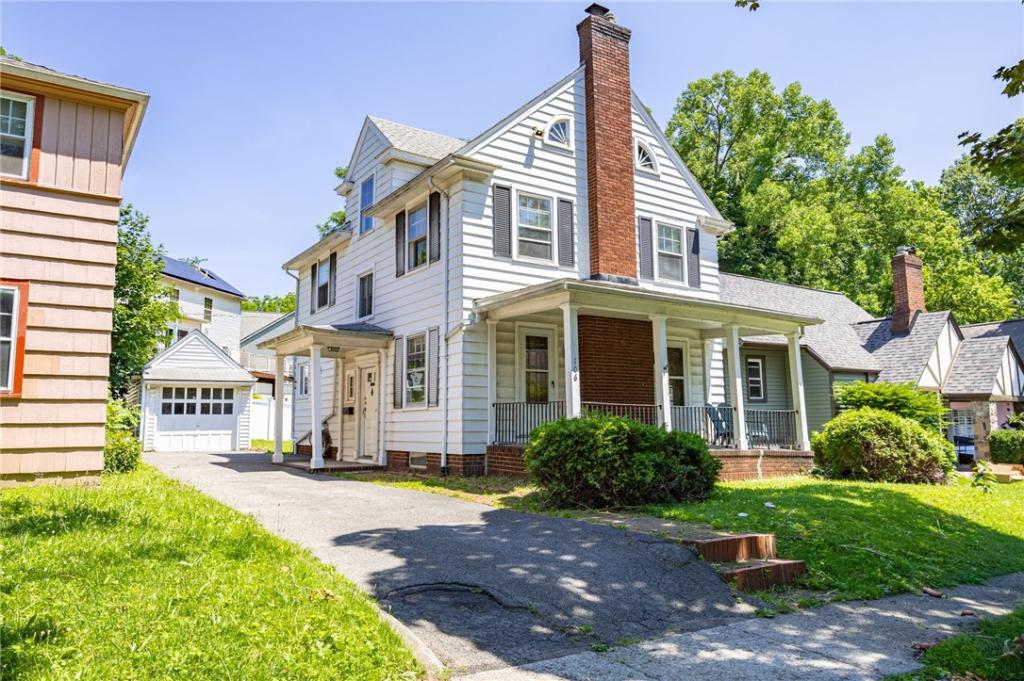 MLS #R1696499 image #0