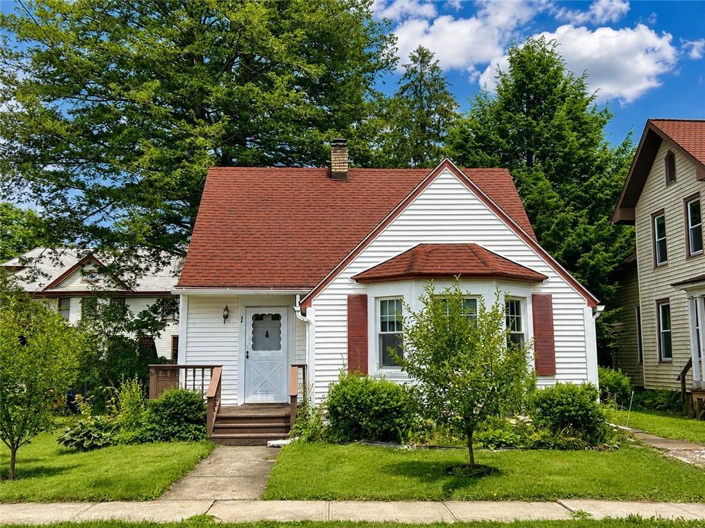 MLS #R1696577 image #0