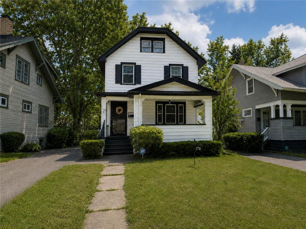MLS #R1696792 image #0