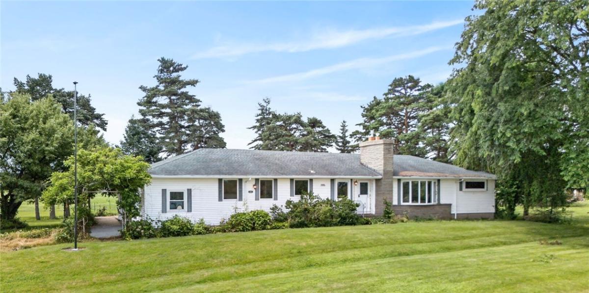 MLS #R1696841 image #0