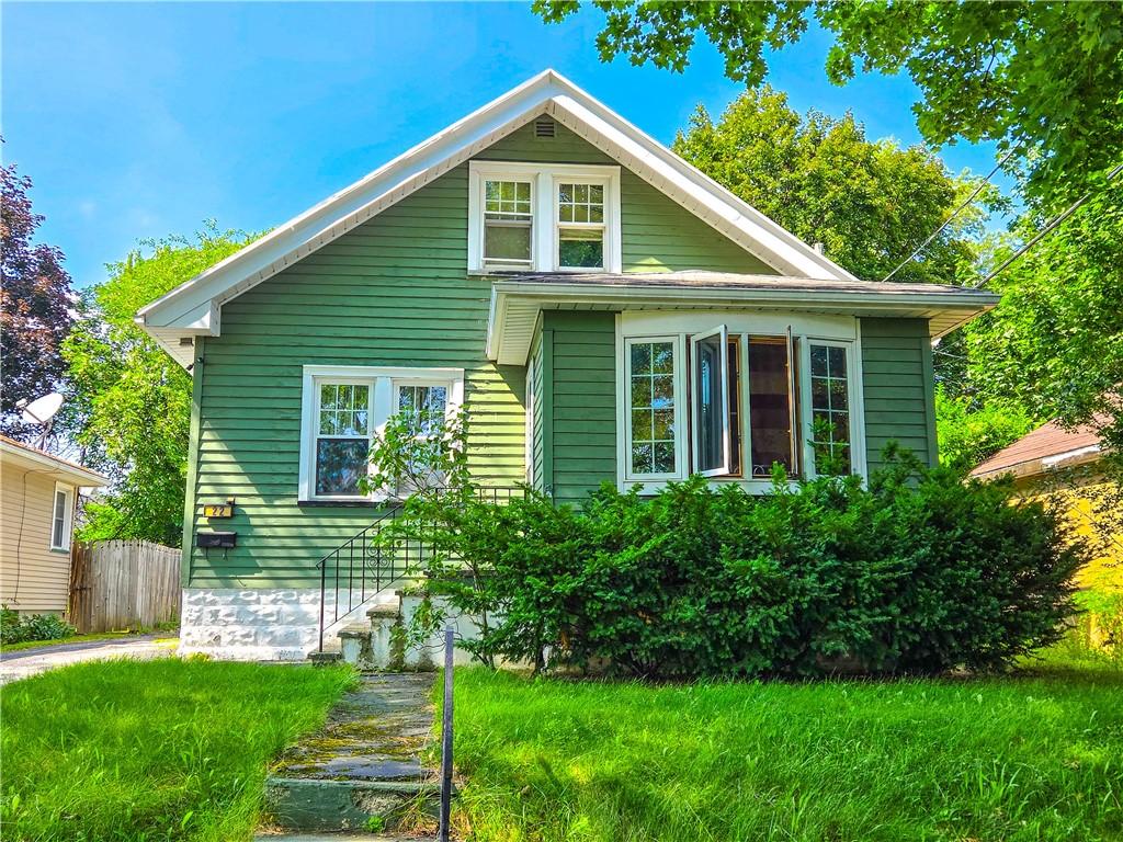 MLS #R1696981 image #0