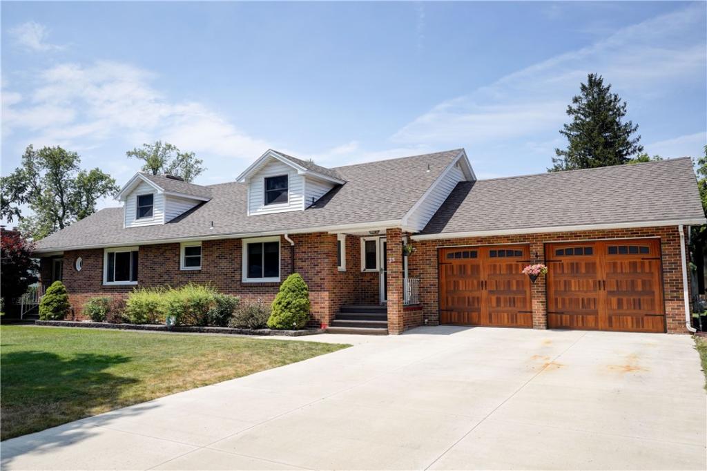 MLS #R1697925 image #0