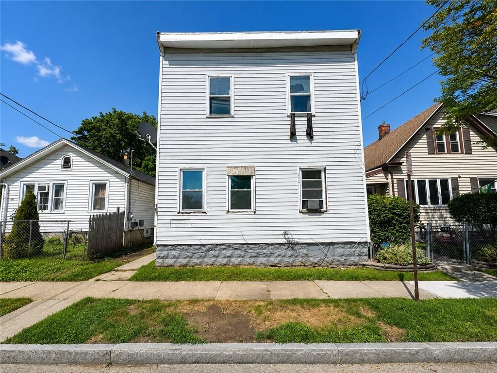MLS #R1698217 image #0
