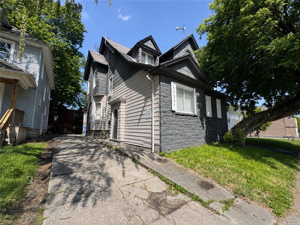MLS #R1698220 image #0