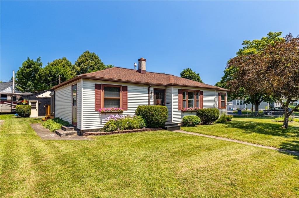 MLS #R1698465 image #0