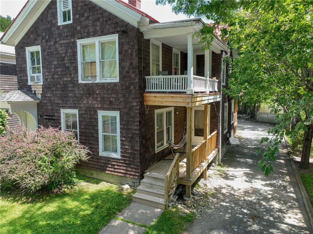 MLS #R1698493 image #0